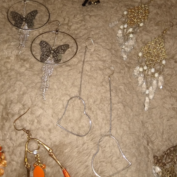 Earring bundle - Picture 4 of 7